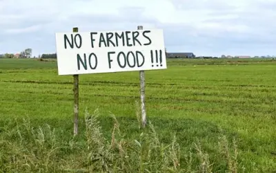 Agricultores furiosos da UE reagem à "agenda verde".