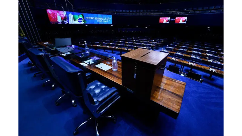 Aprovada a gestão de florestas públicas por concessão.