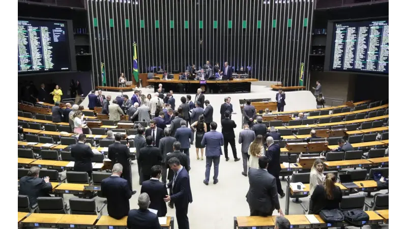 Câmara aprova dispensa de licença ambiental para plantações de eucalipto