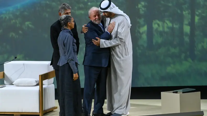 Durante a COP 28, Lula confirma a adesão do Brasil à OPEP+