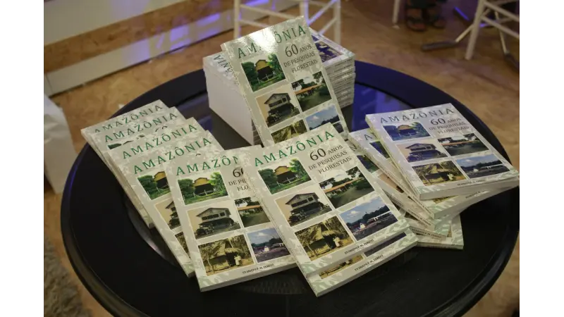Lançamento do Livro “Amazônia: 60 anos de pesquisas florestais”