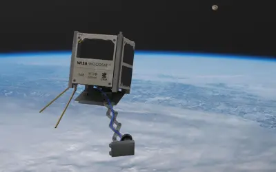 Primeiro satélite do mundo construído com madeira vai ao espaço.