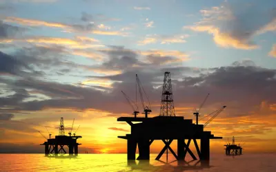Reposição global de estoques de petróleo impulsiona a demanda