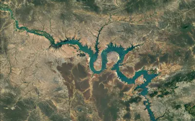 Superexploração das águas subterrâneas está comprometendo a vazão dos rios no Brasil